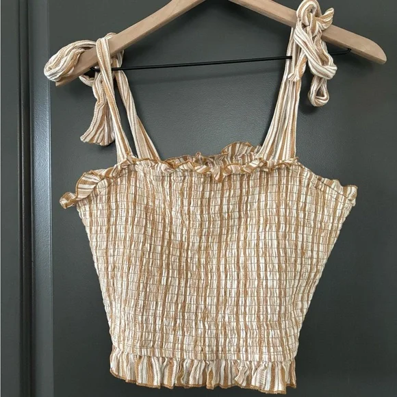 Band of Gypsies Can’t Touch This Crop Top Ivory Butterscotch Ruched Ruffled Hem - Picture 2 of 5